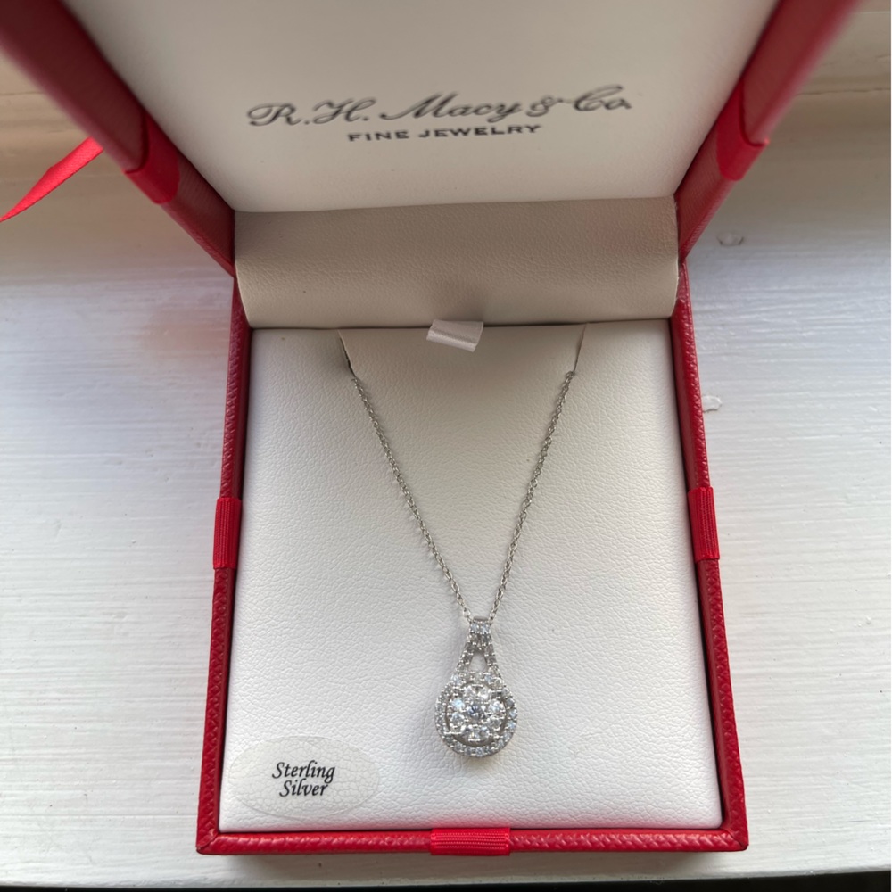 RH Macy’s Fine Jewelry Sterling Silver Necklace.
